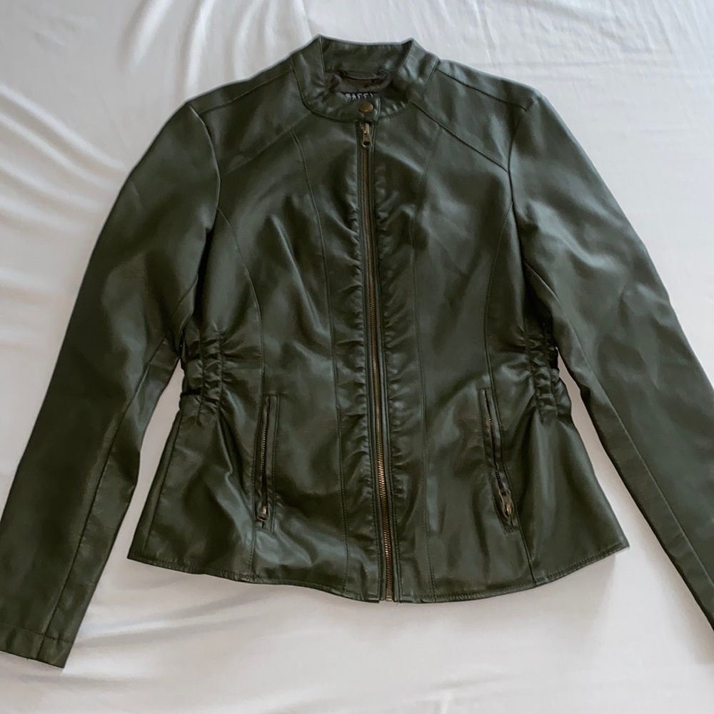 Baccini | Fitted Leather Jacket | Size: S | Color: Olive Green